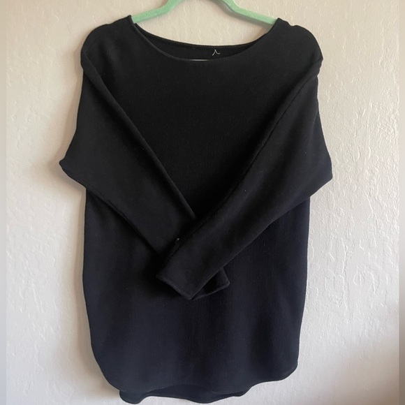 Michael Kors Sweater - Picture 1 of 5